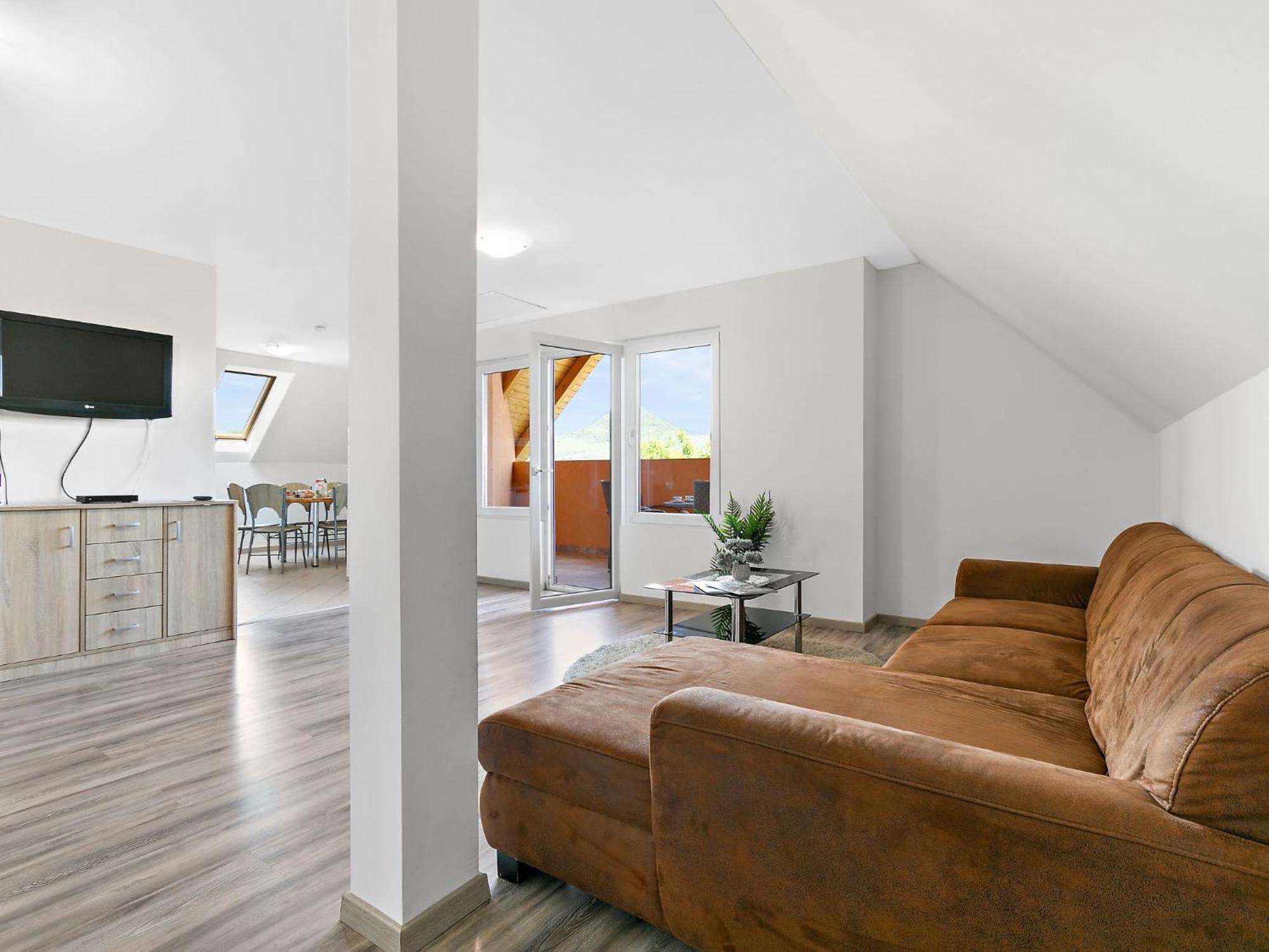 Apartment Beate - Bac121 By Interhome บาดัคชอยโตมาย ภายนอก รูปภาพ